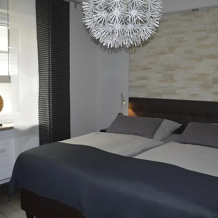 Apartment Haus Encore *